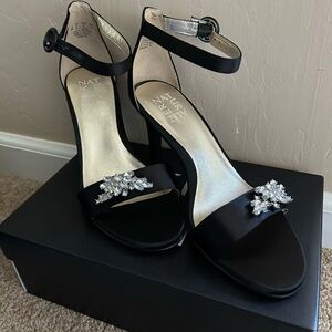 Naturalizer Kinsley’s Heel with rhinestones